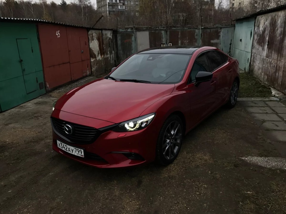 Mazda 6 Red