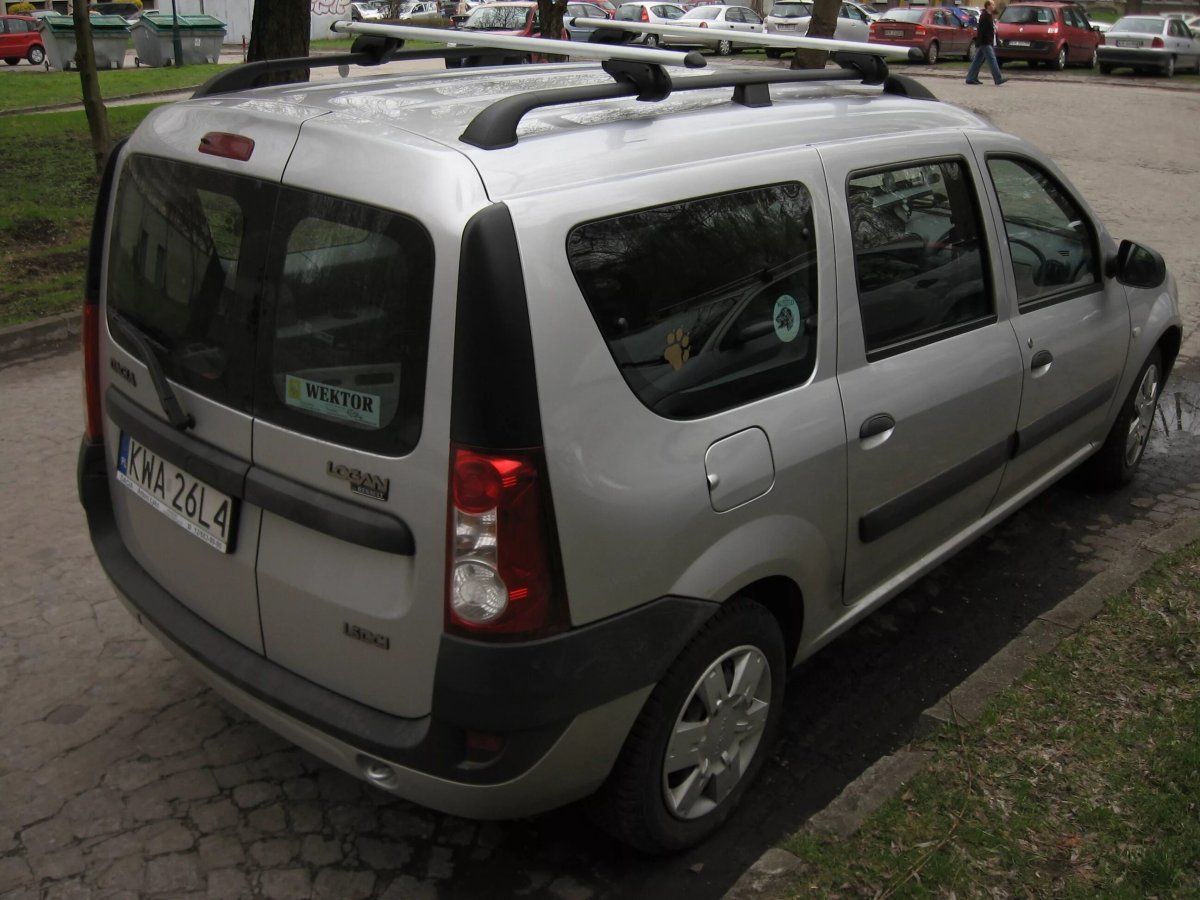 Dacia Logan 2011