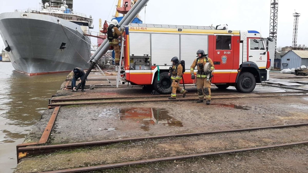 Пожарные учения в Калининграде