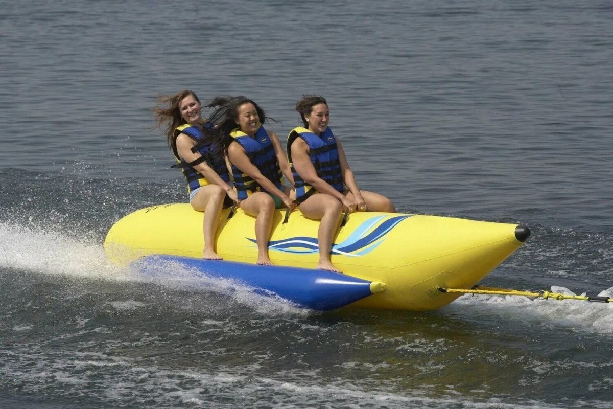 Банан для водных развлечений