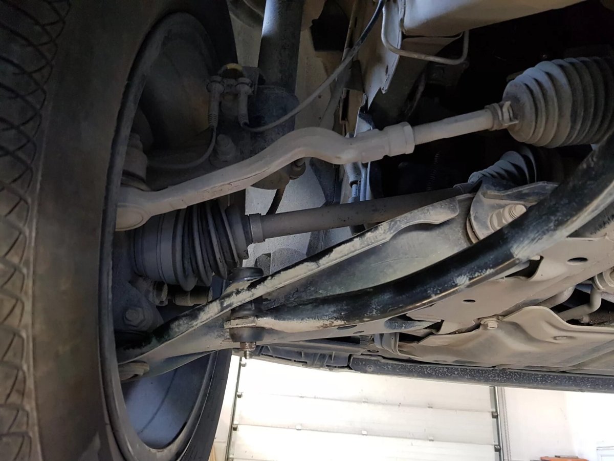 Передний стабилизатор Рено Логан 2