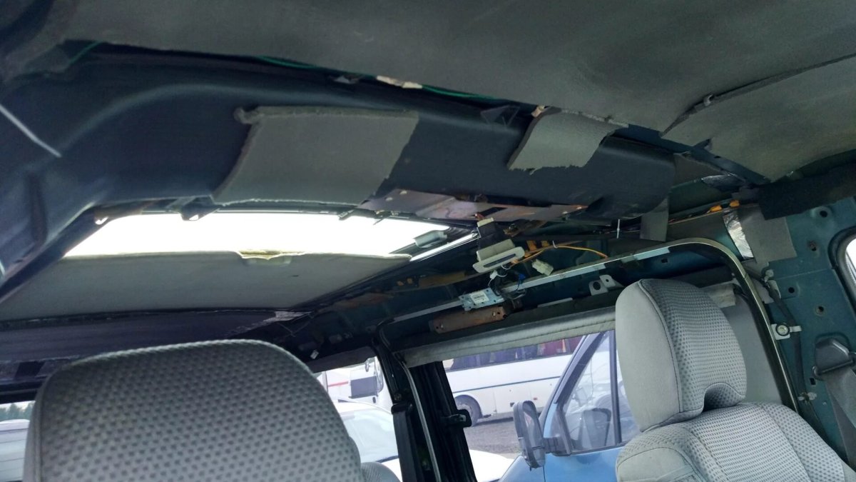 Фильтр салонный Mazda Bongo