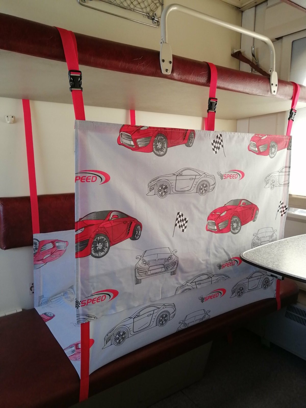 Бортик для поезда детский