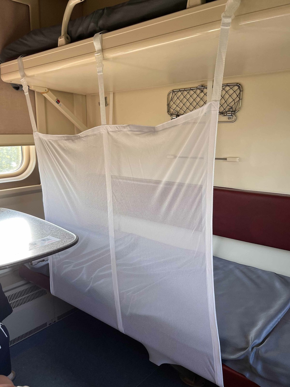 ЖД манеж в поезд для детей