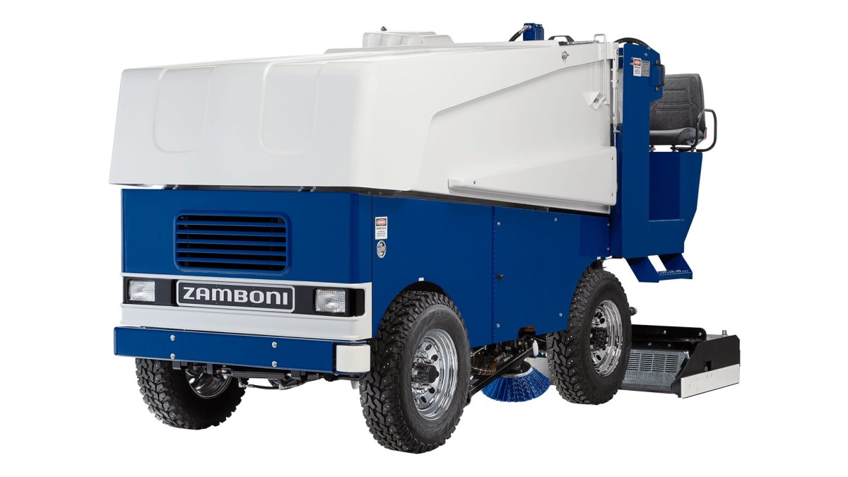 Ледозаливочная машина Zamboni 526