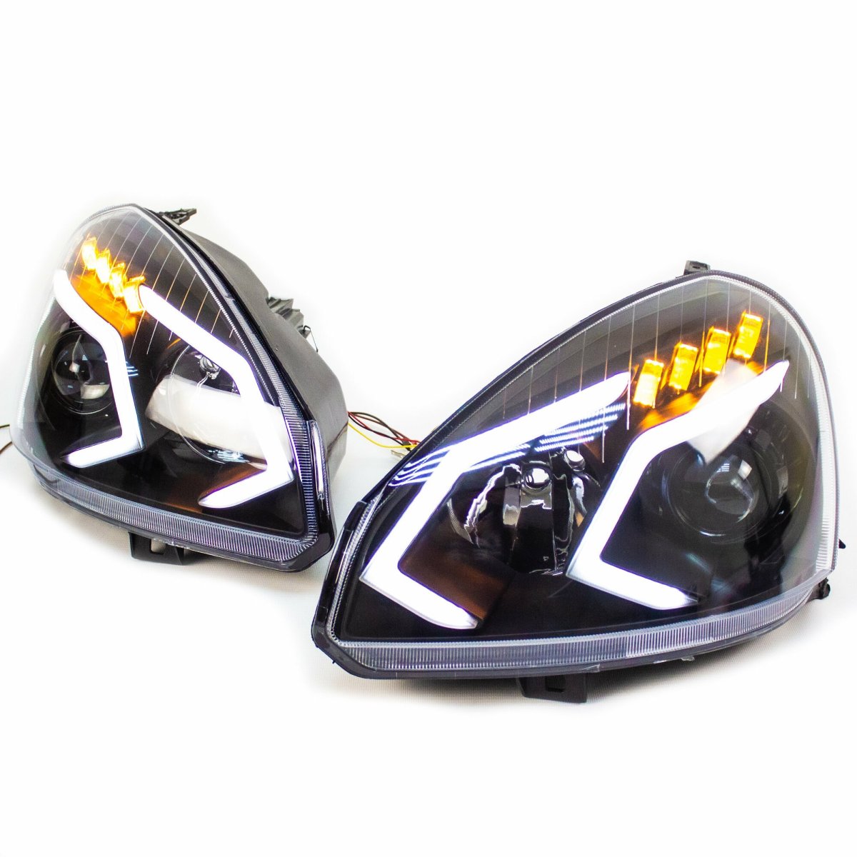 Лада Приора фары АМГ