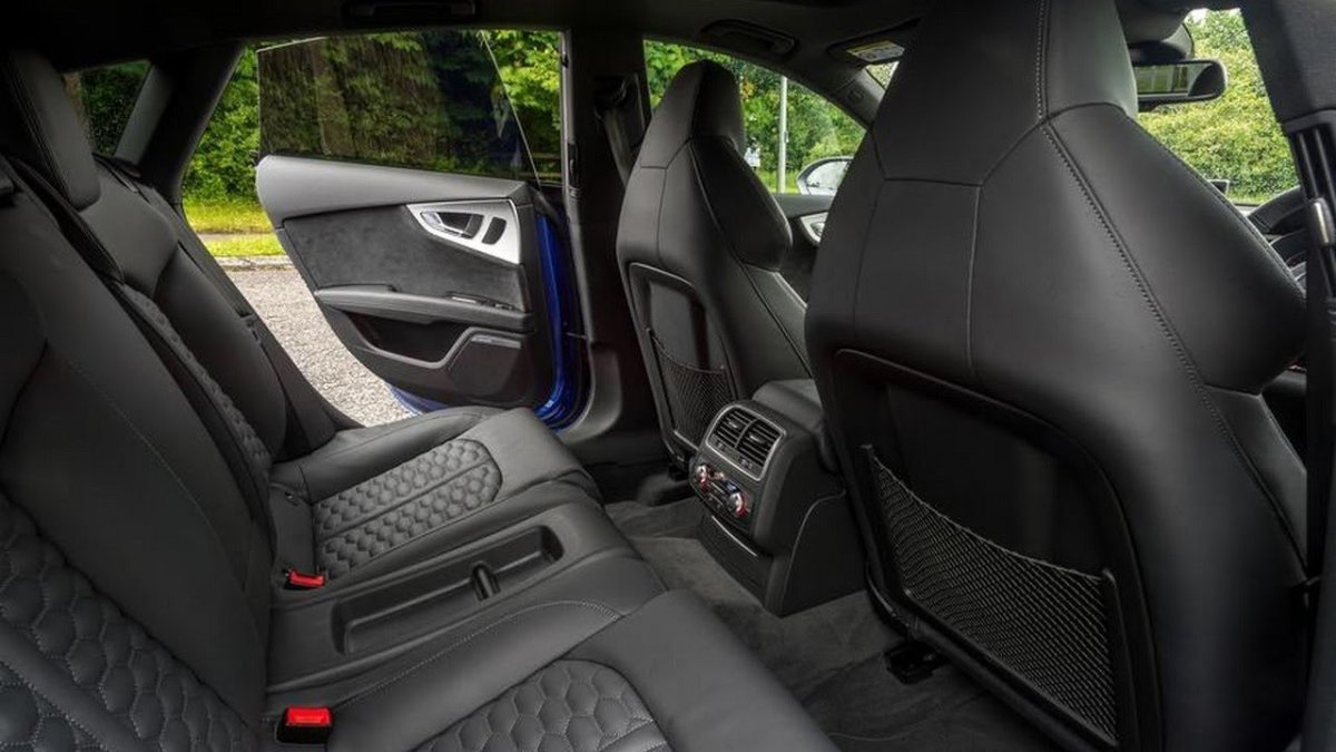 Audi rs7 Interior