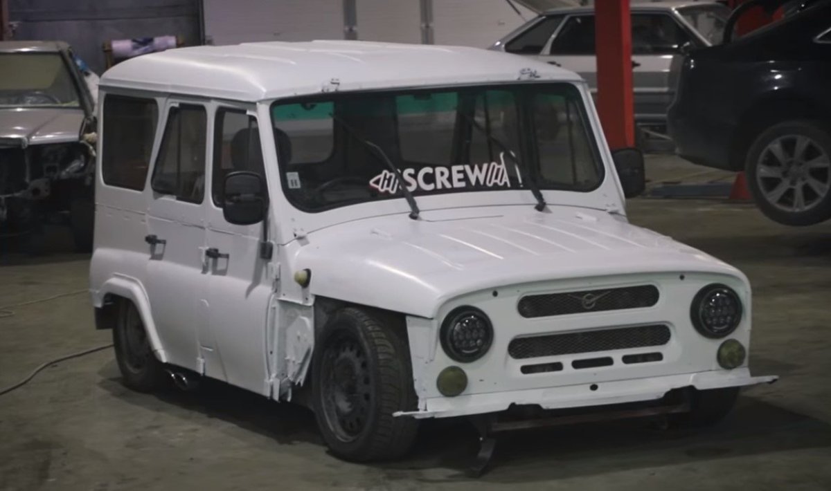 Заниженный УАЗ Хантер