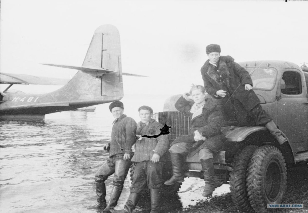 Аэропорты Красноярского края. Диксон. Полярная Авиация. Значок