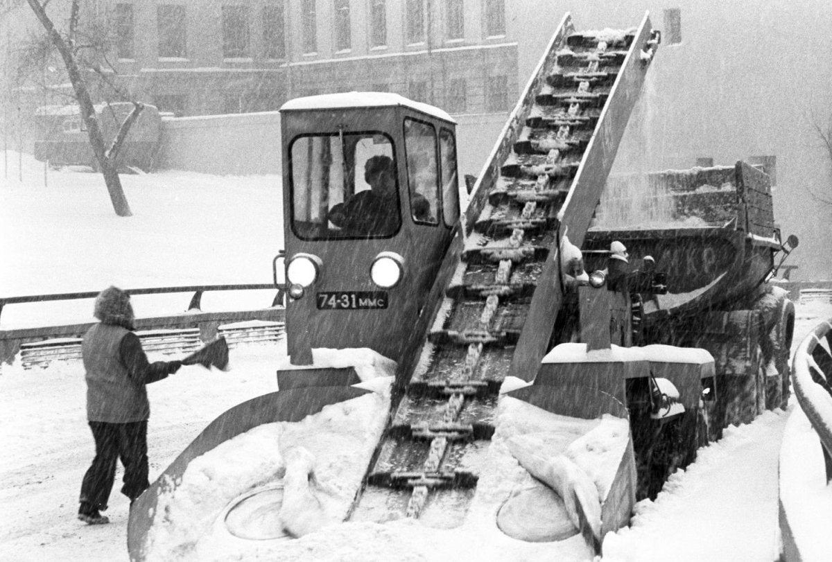 Лаповый снегопогрузчик