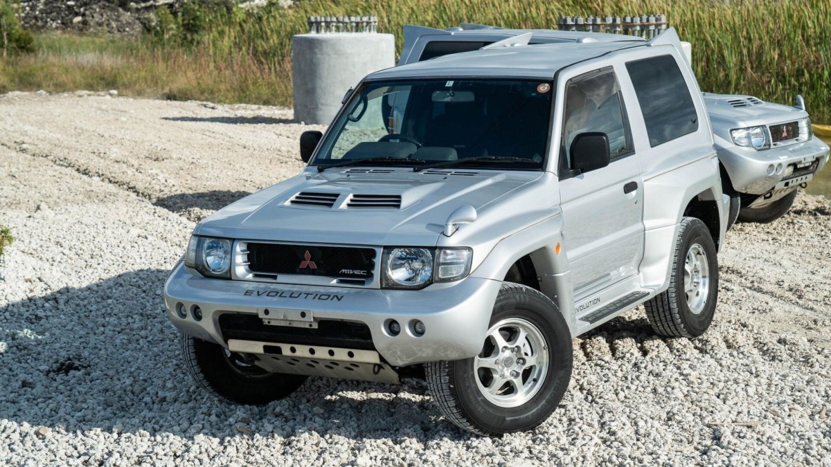 Mitsubishi Pajero Evolution 1997