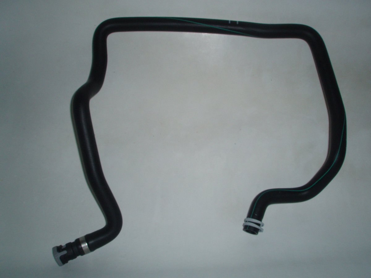 Форд фокус 2 шланг отопителя печки