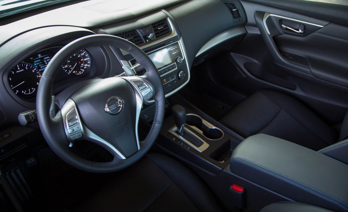 Ниссан Алтима 2022 салон