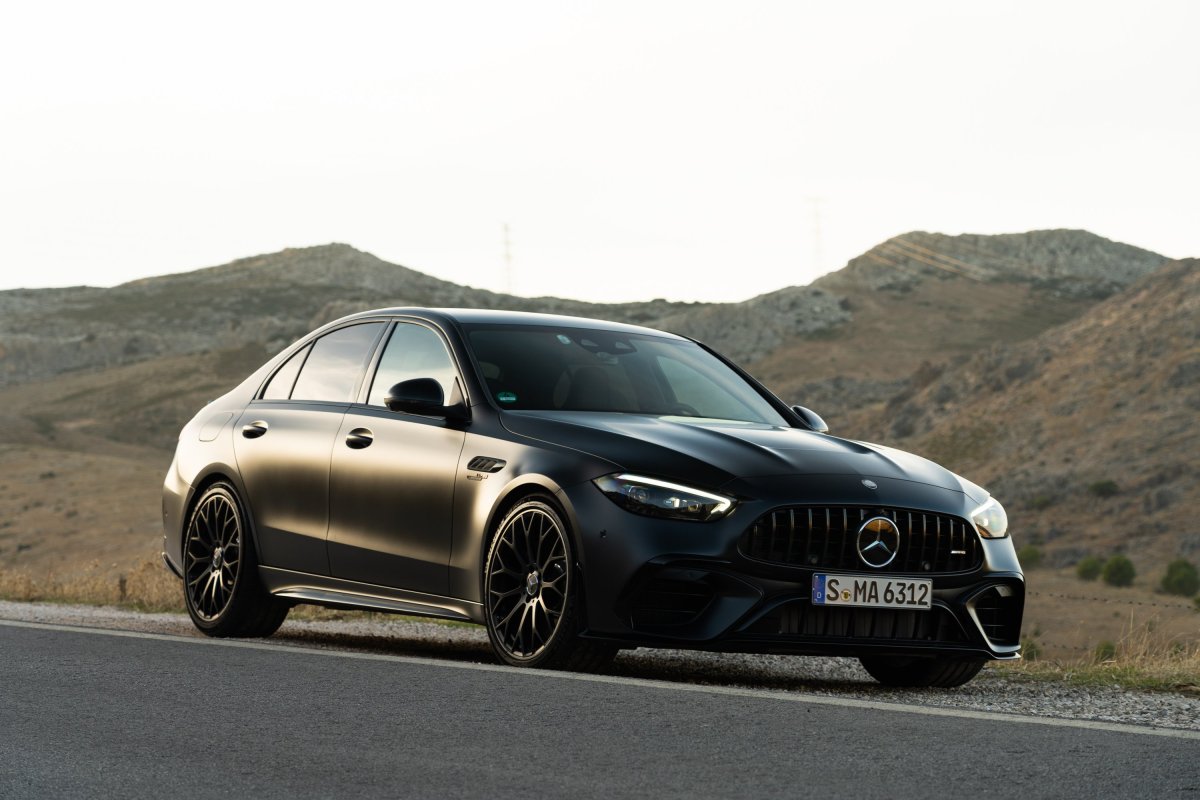 C63 AMG 2024