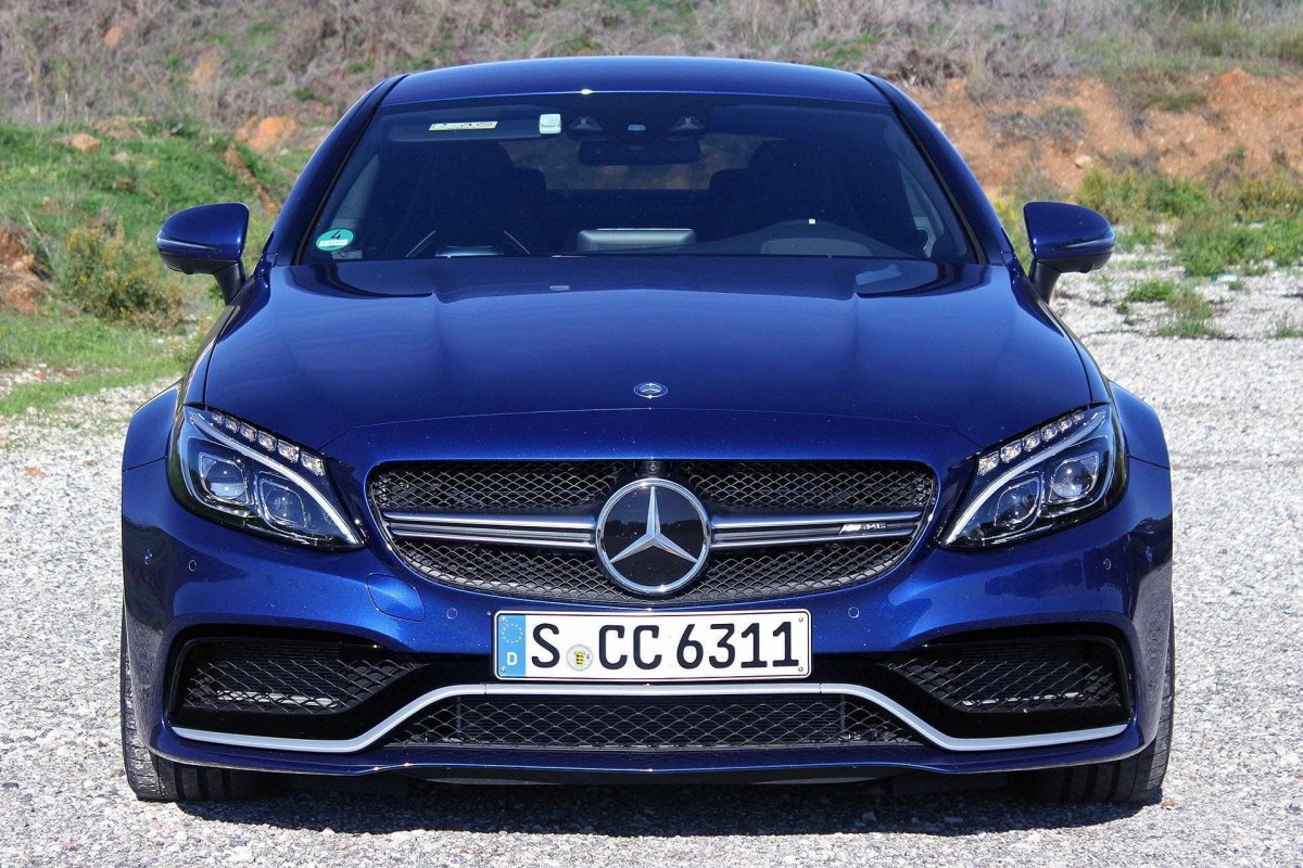 Mercedes Benz c 63 s AMG Coupe