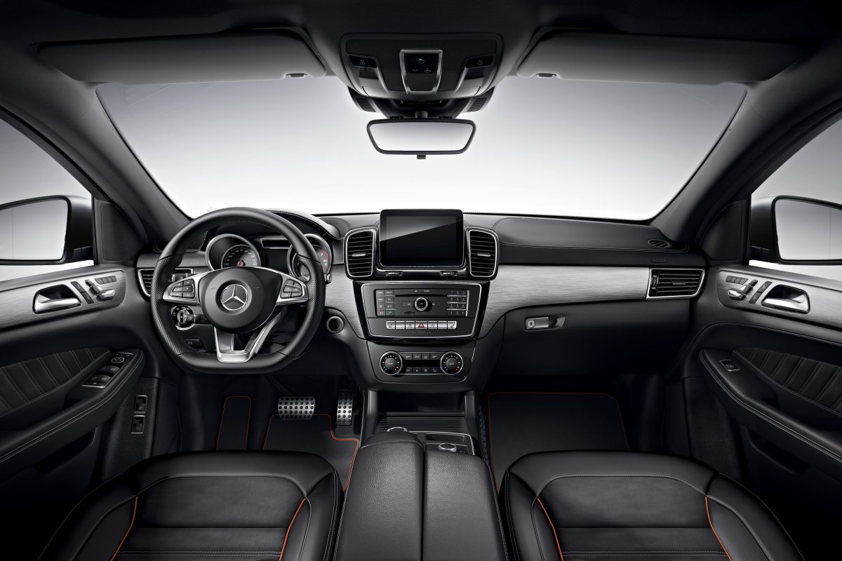 Мерседес-Бенц AMG GLE 43