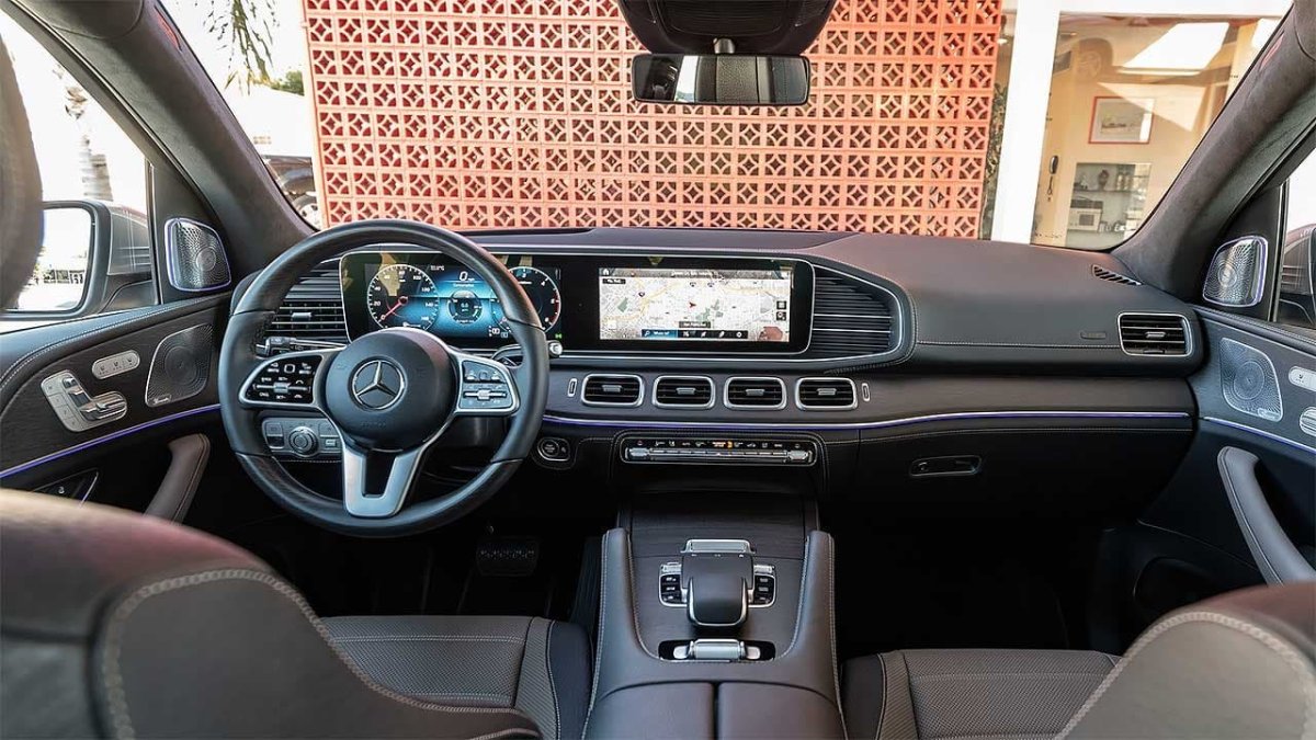 Мерседес-Бенц GLE 300 D