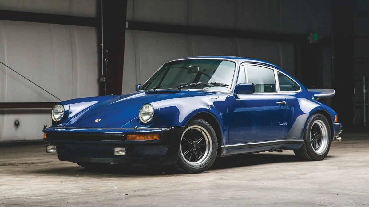 Porsche 930 Carrera