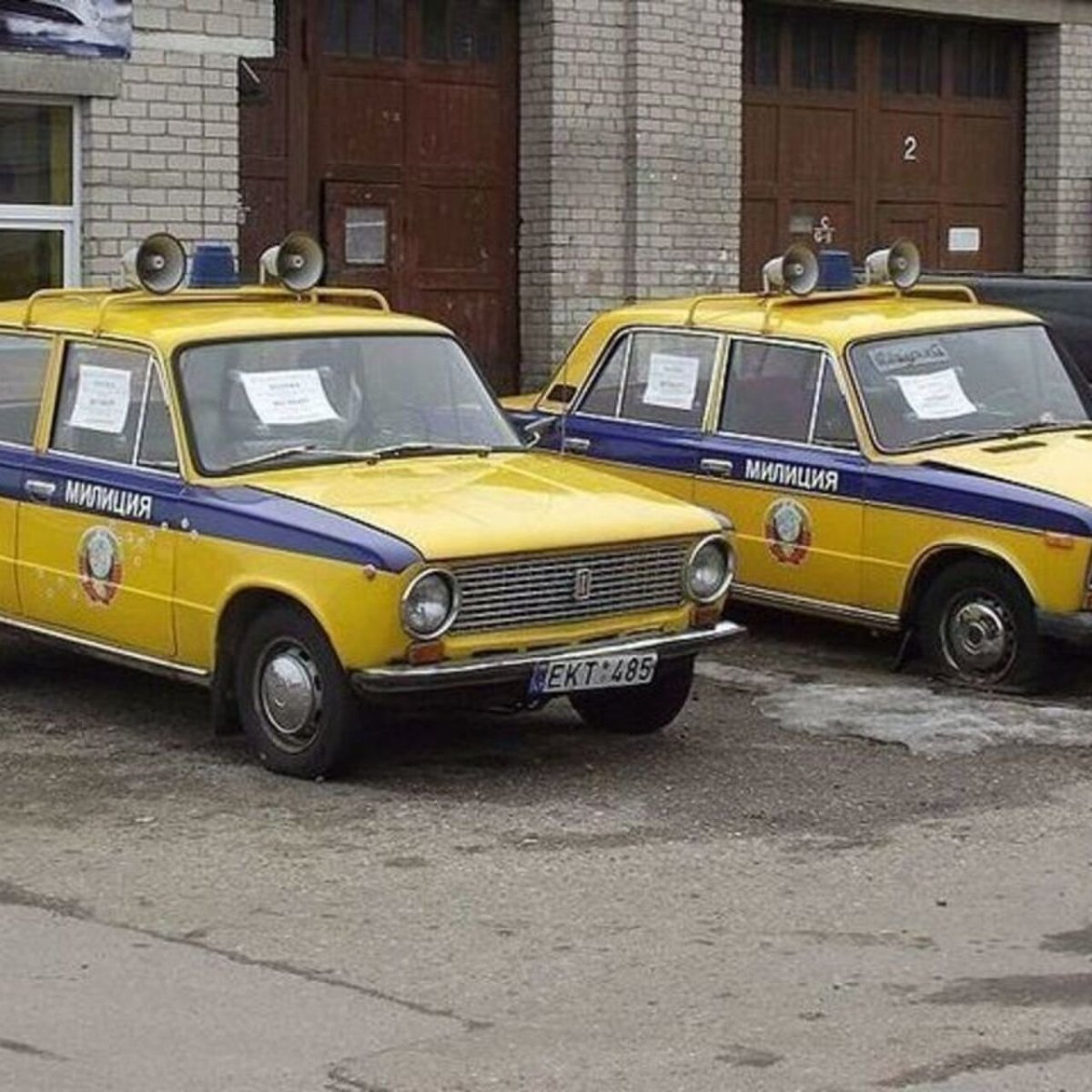 ВАЗ 2105 милиция 90х