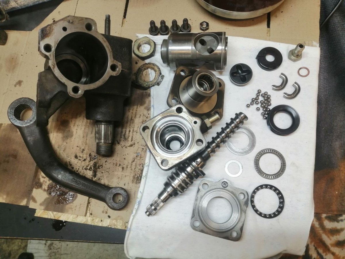 Рулевой редуктор УАЗ Патриот