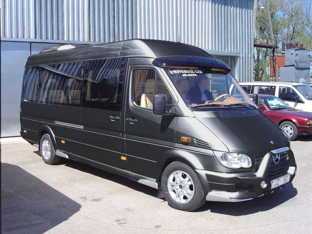 Мерседес 903 Спринтер черный