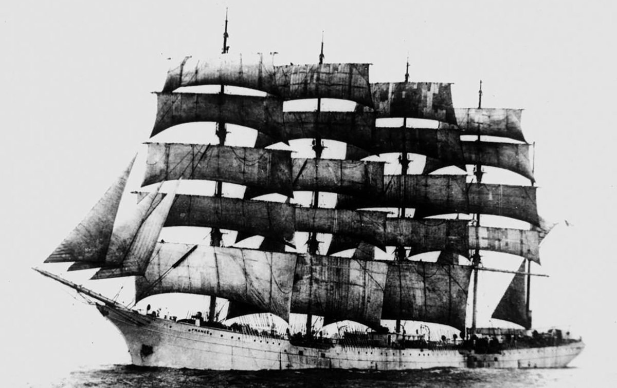 Парусник Франс 2