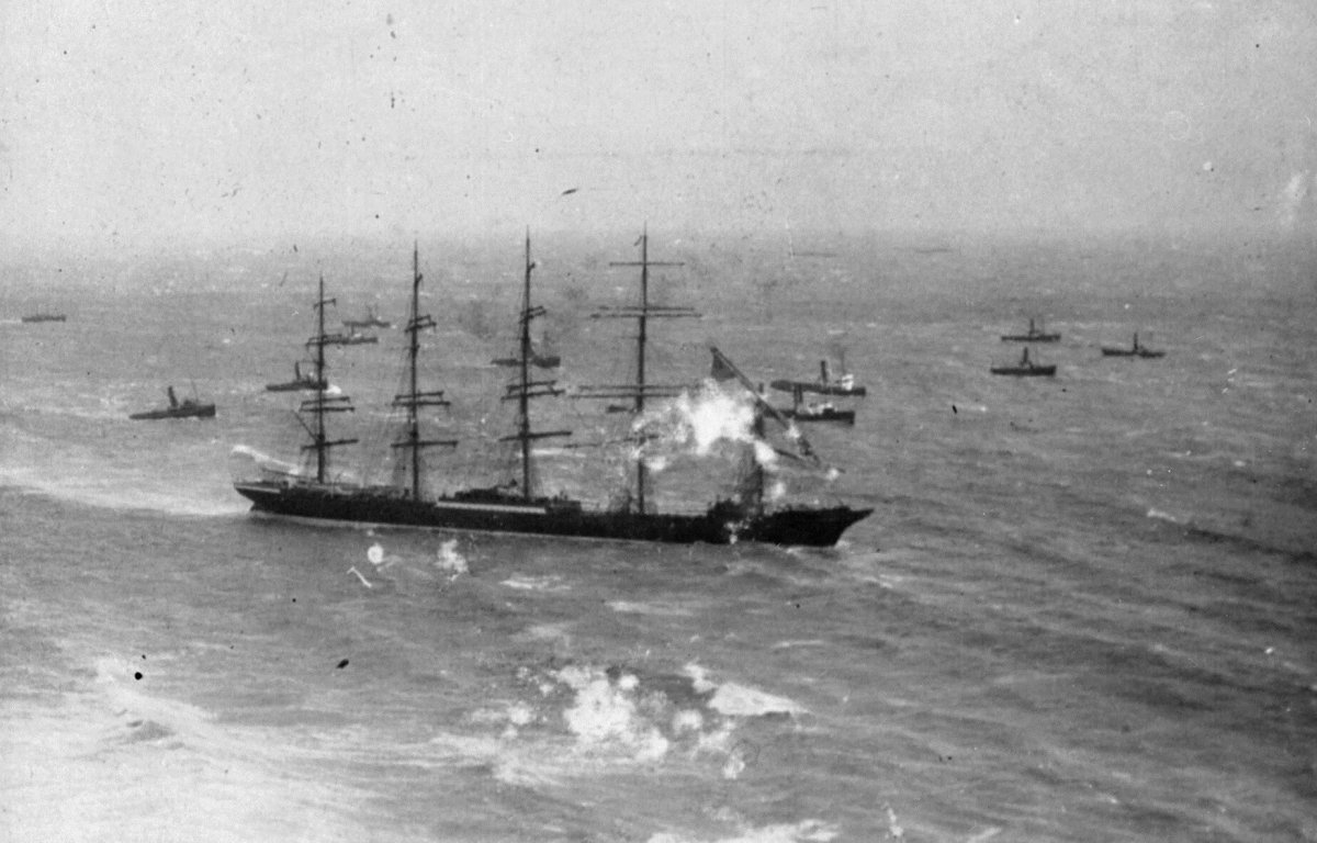 «Пруссия») — пятимачтовый парусный корабль