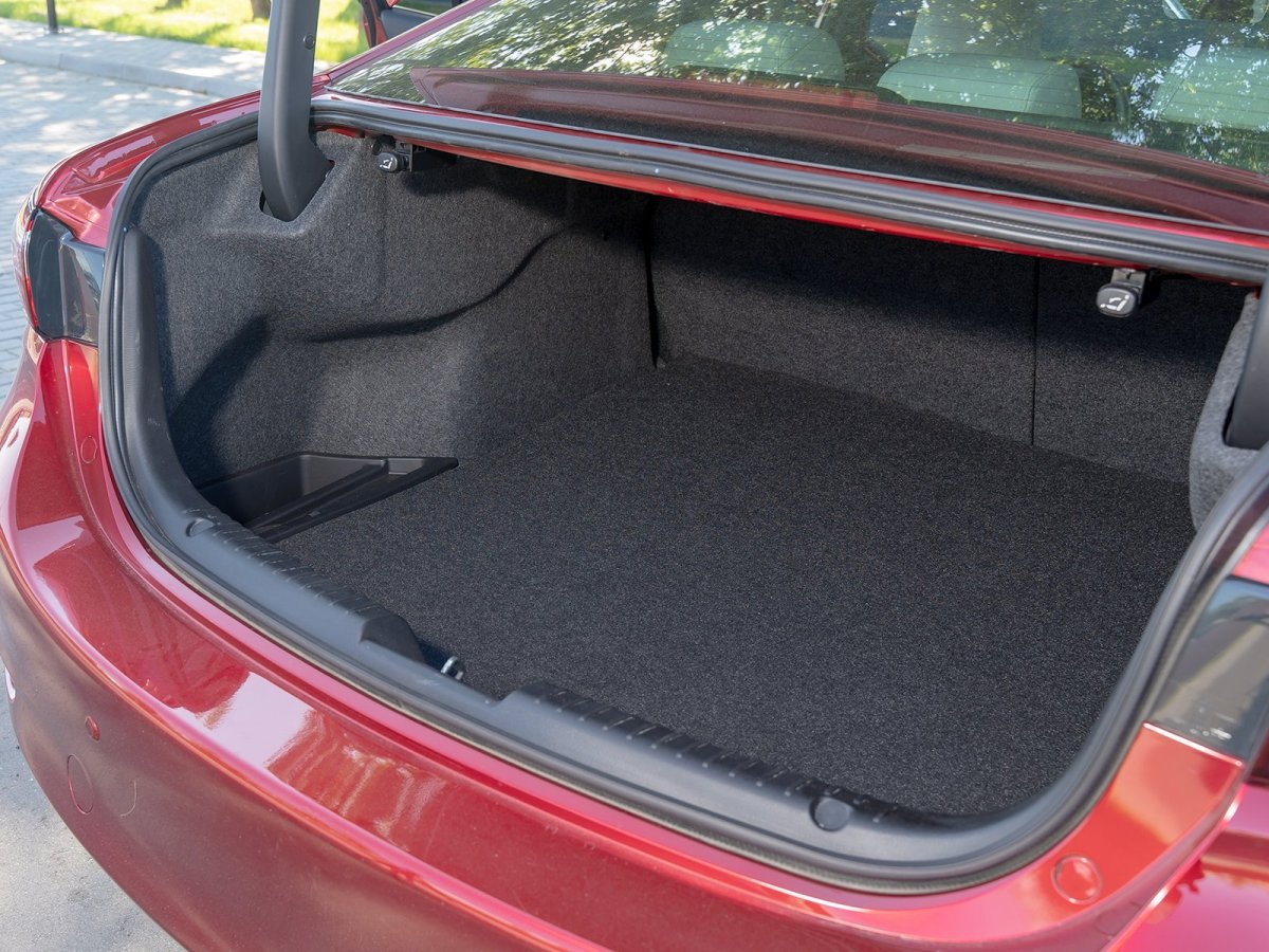 Mazda 6 GH лифтбек багажник