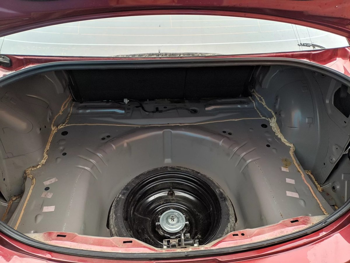 Вода в багажнике Мазда 6 gg