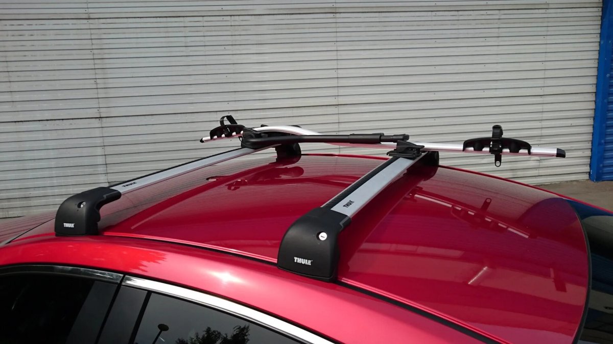 Мазда СХ-3 С багажником на крыше