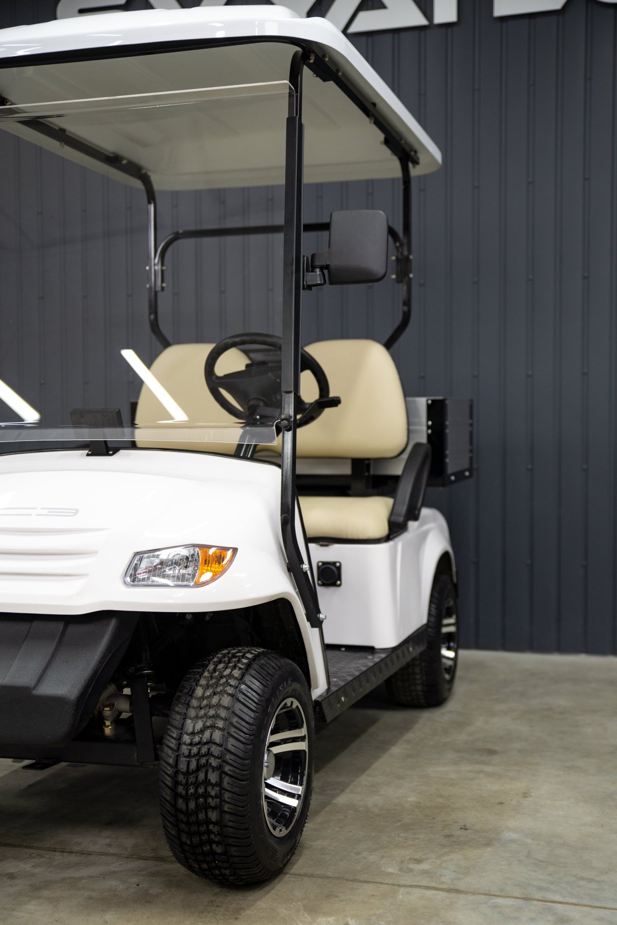 Электромобиль для гольфа