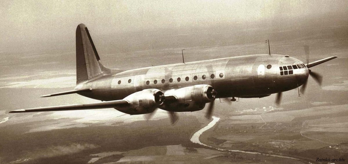 Ил-18 поршневой