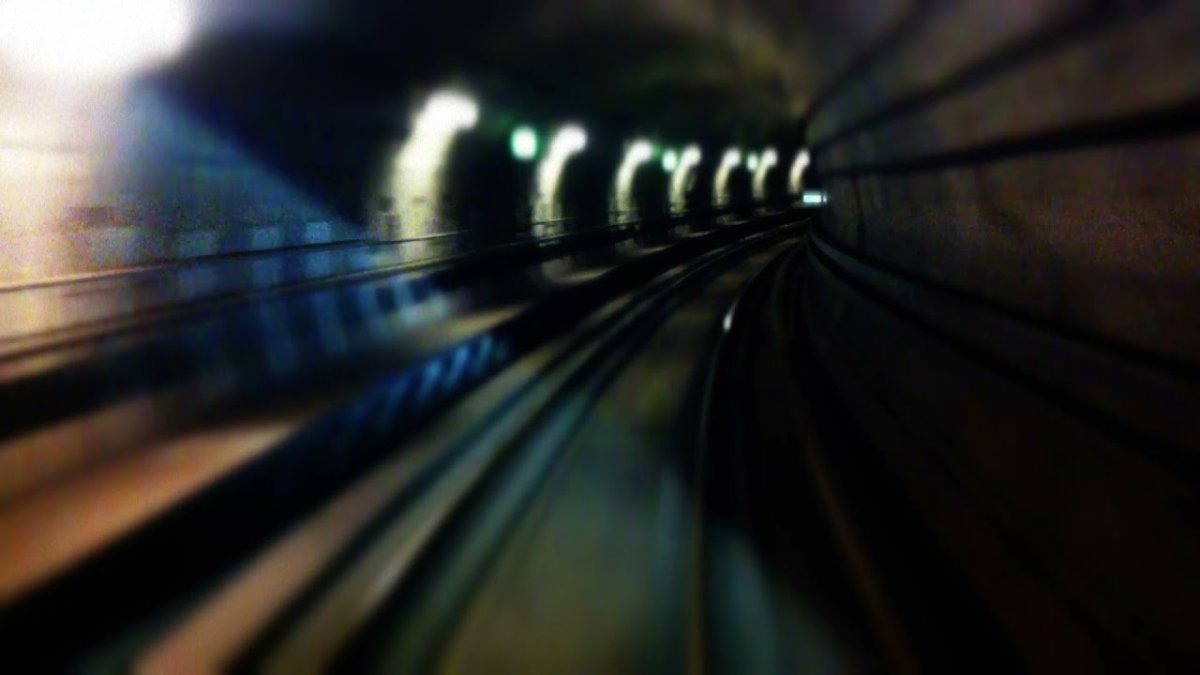 Гиф тоннель