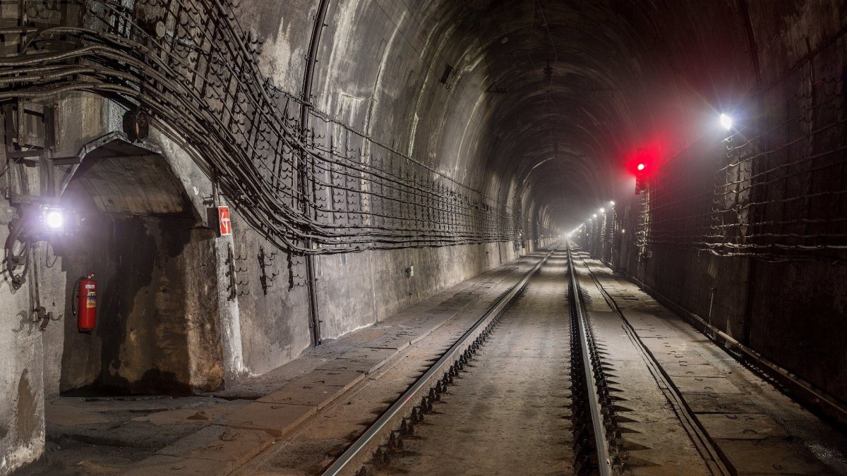 Северомуйский тоннель