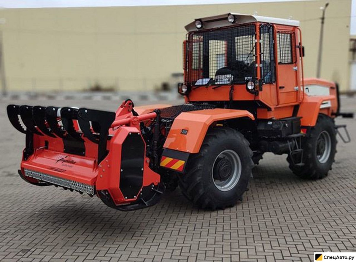 Трактор ХТА 200