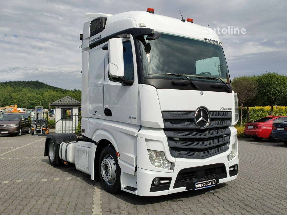 Mercedes Actros 1842