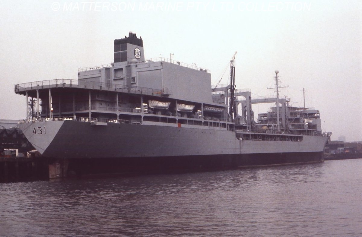 Баржи вертолетоносец