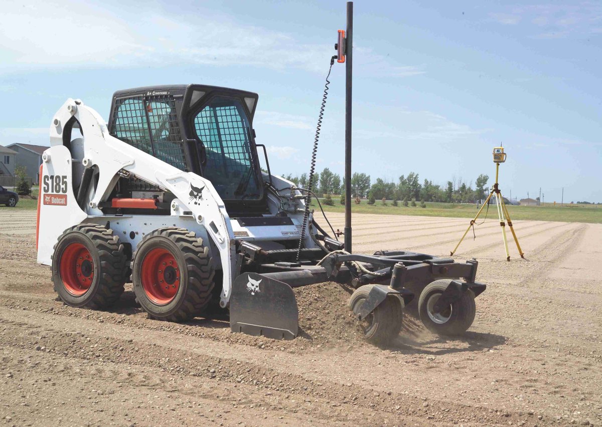 Мини-погрузчик Bobcat s530