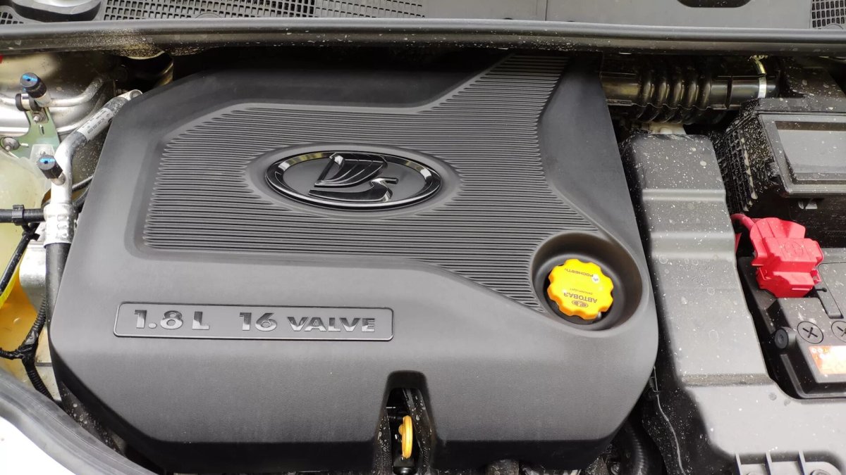 XRAY Cross 1.8 крышка двигателя