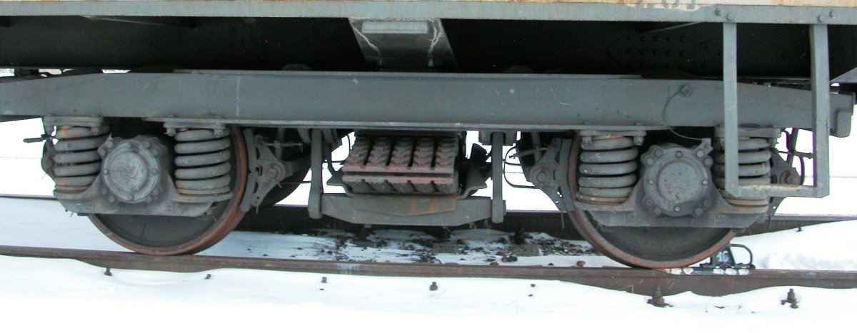 Тележки КВЗ и2 рефрижераторного вагона