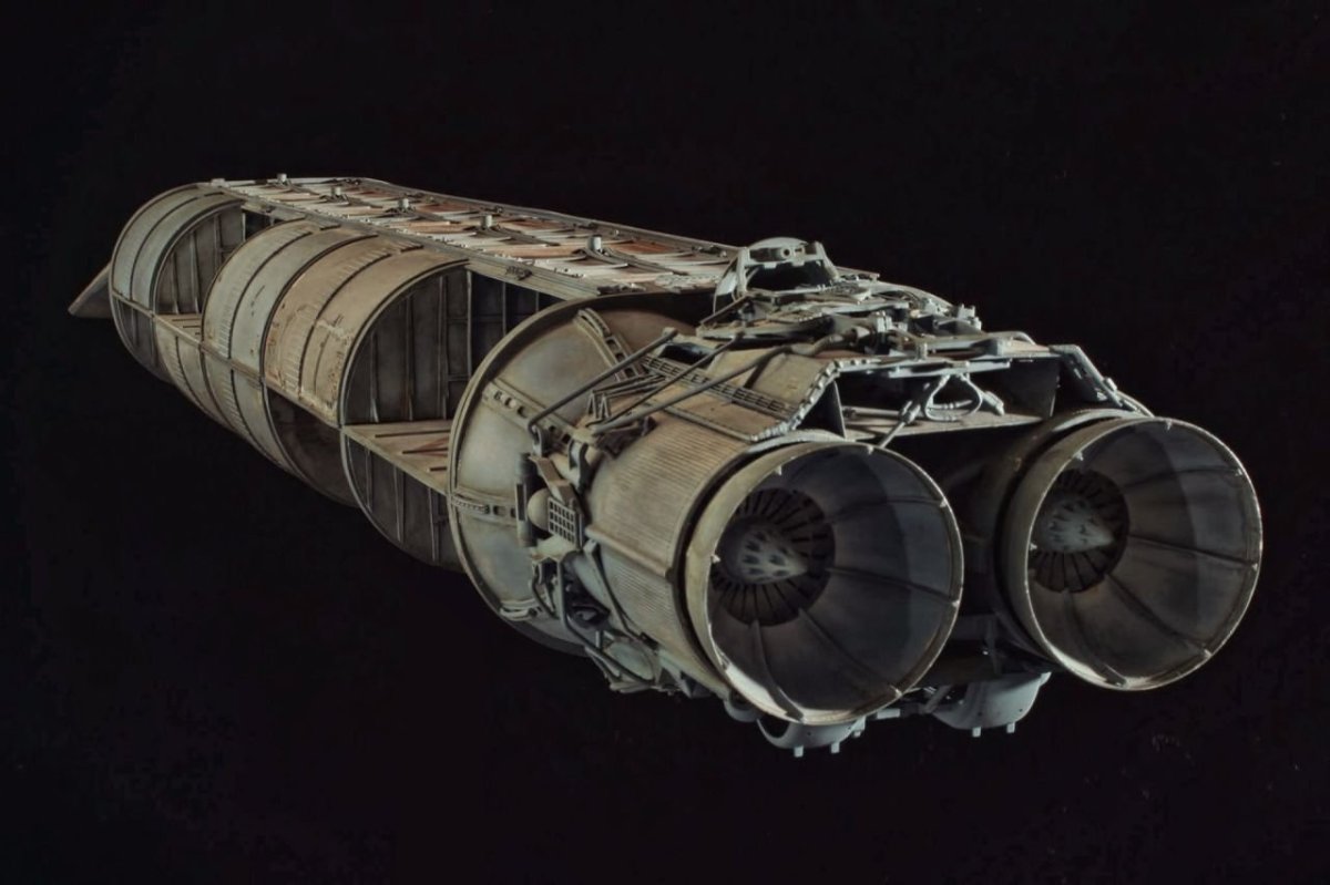 Космический танкер арт