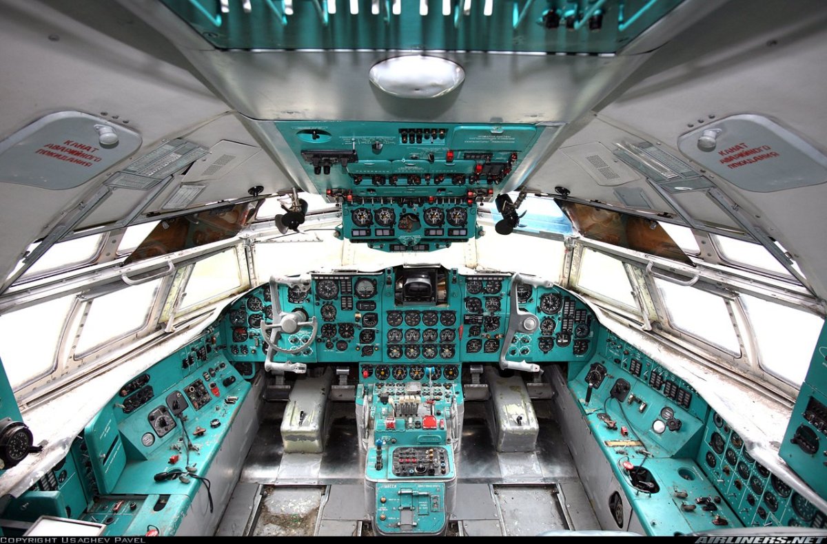 Ил-62 пассажирский самолёт