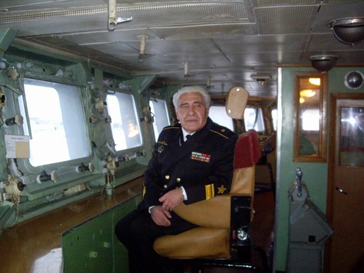 Контр-Адмирал Ковальчук