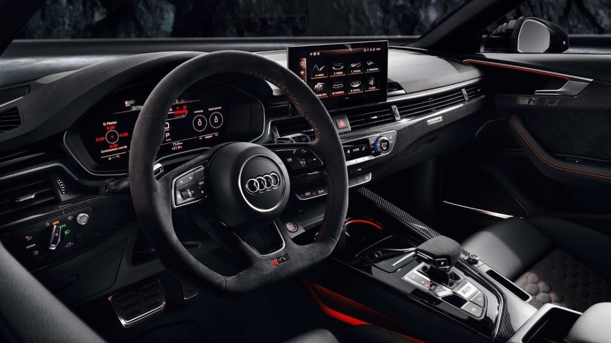 Audi rs4 avant 2020 салон