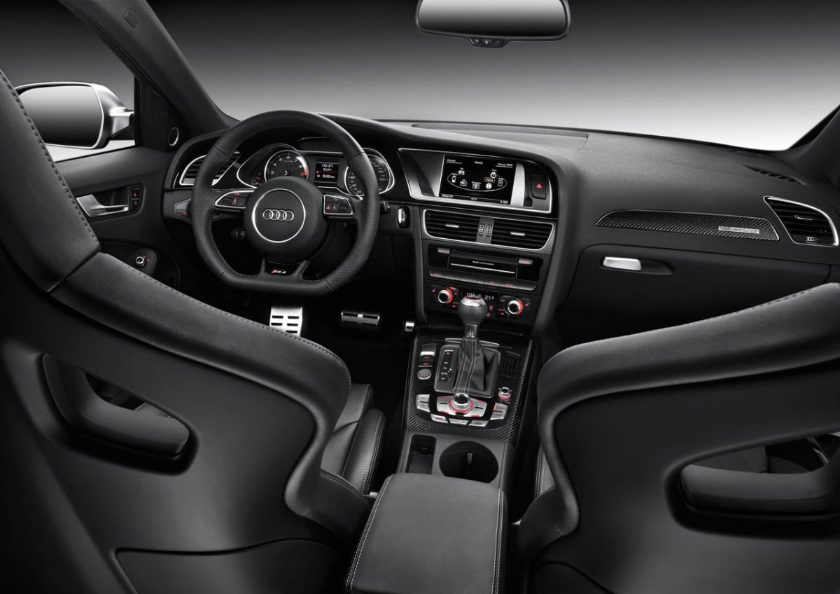 Салон Ауди rs4