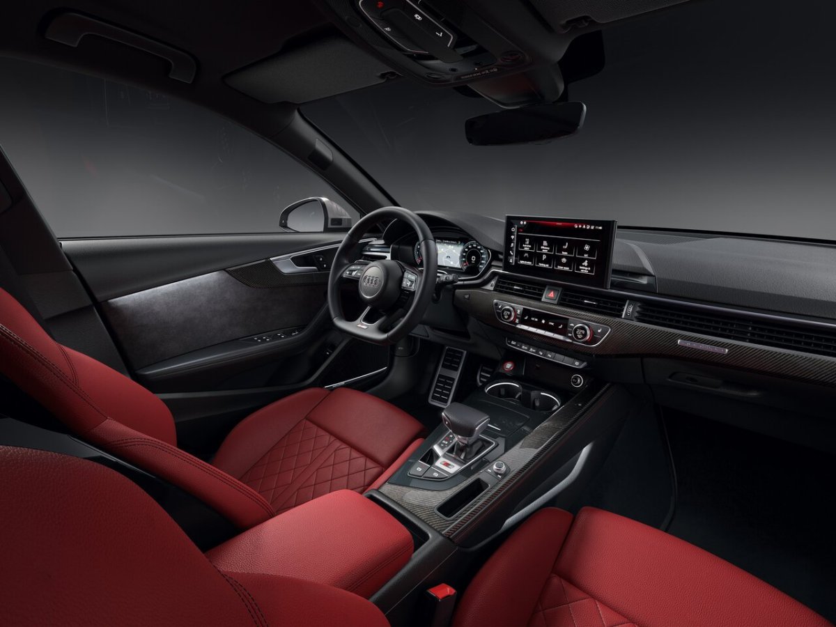 Audi s4 b9 салон