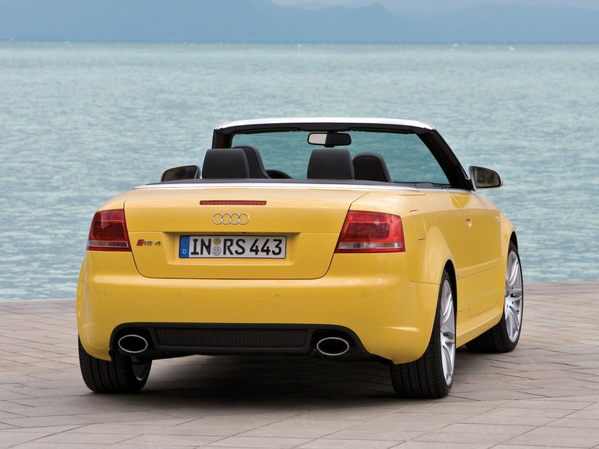 Audi Cabriolet b4