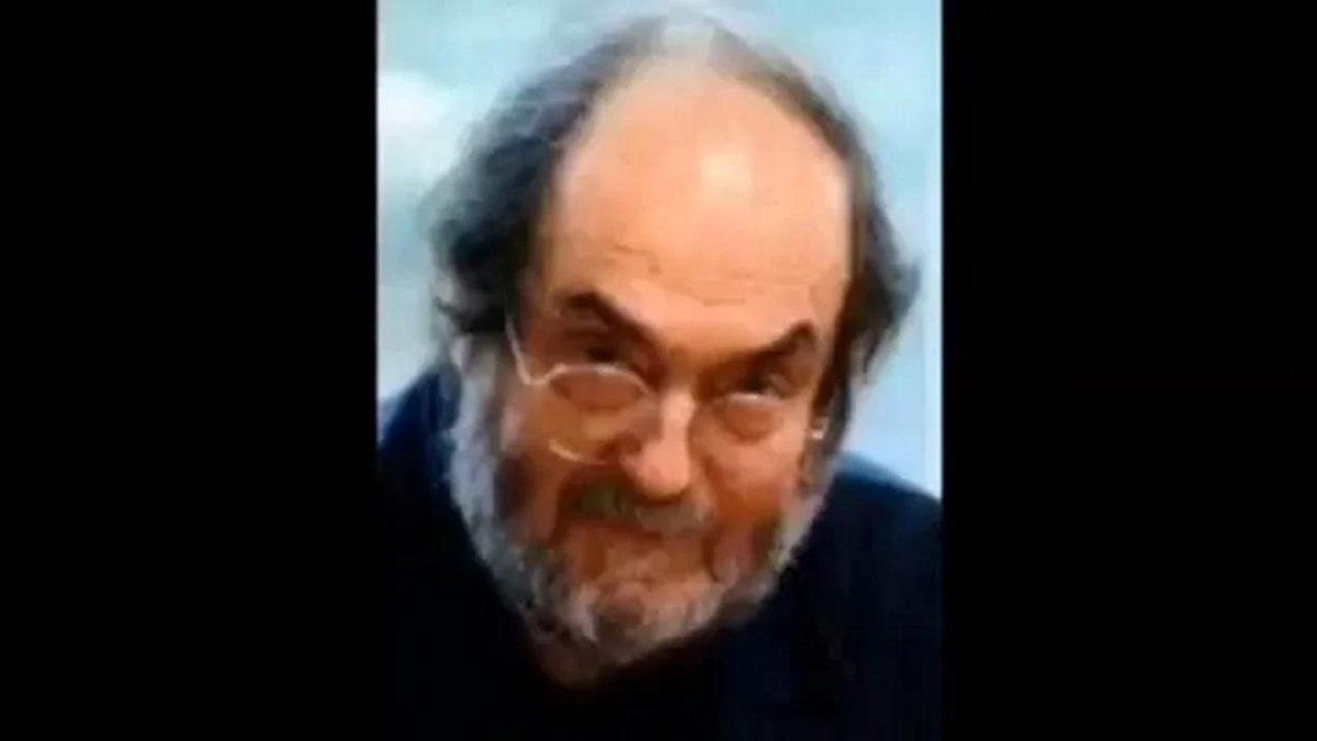 Кубрик фото в цвете