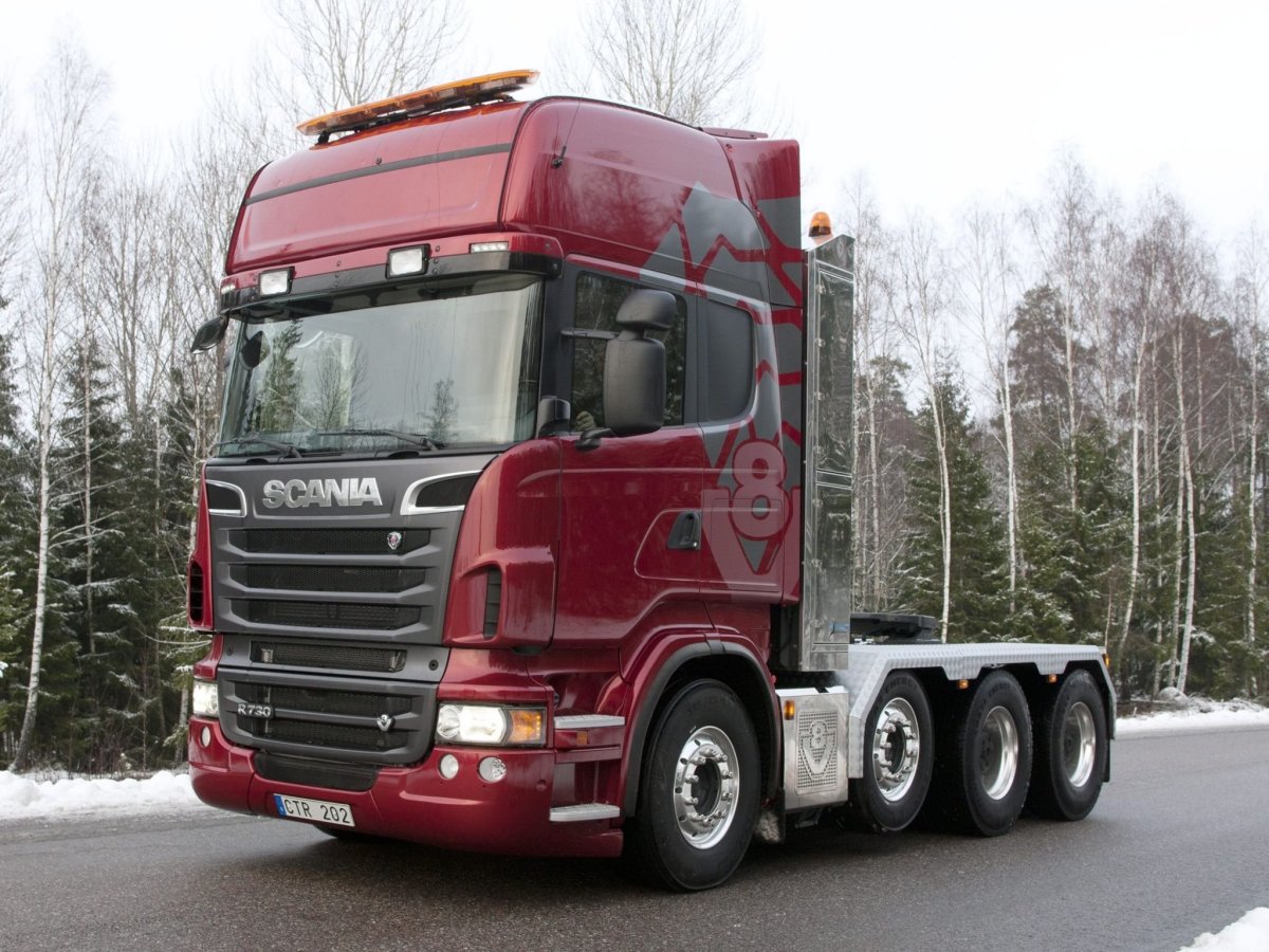 Скания 8х4 тягач