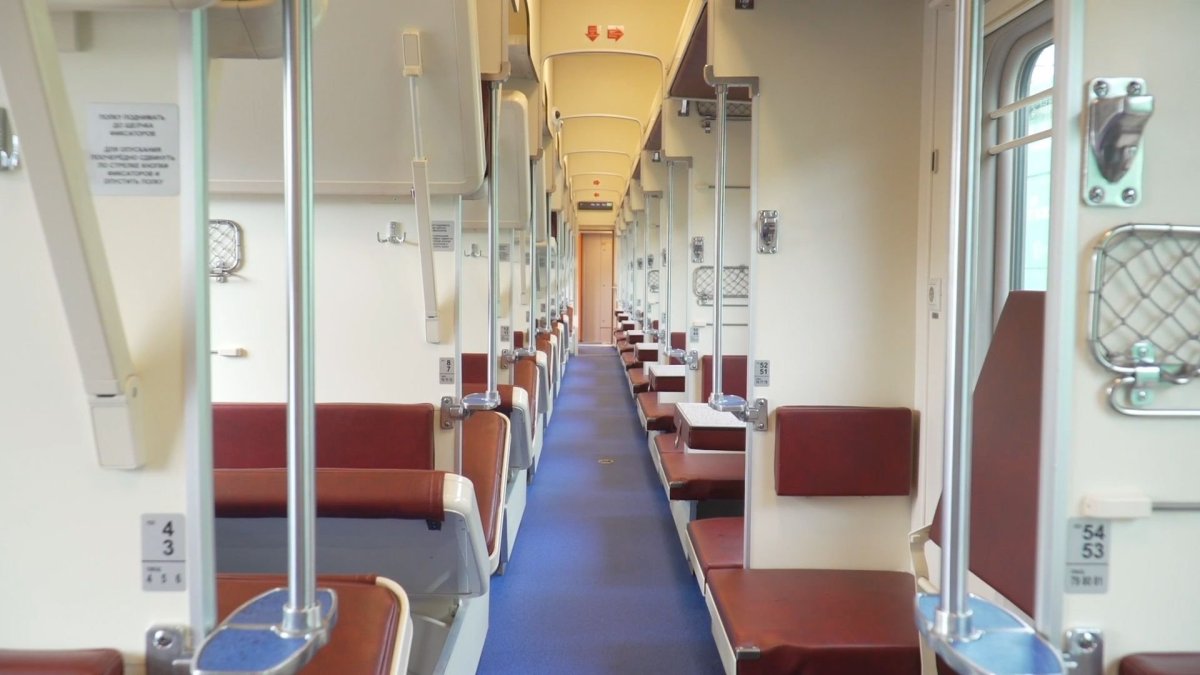 26 Вагон поезда 081и